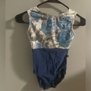 Luckyleo “Royal Rose” blue rose print “Flight” style size S